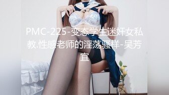 清纯美少女【咀迷人】，小巧玲珑的身材，粉嫩精致的逼逼，奶子也很有型，最佳1.55女友 ，自慰扣阴唇揉奶呻吟诱惑！